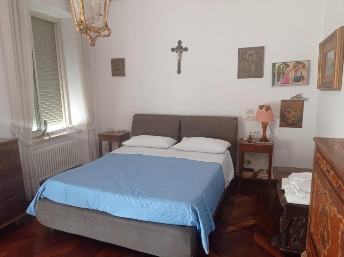 Leonard Laudier Napoli Ngoại thất bức ảnh